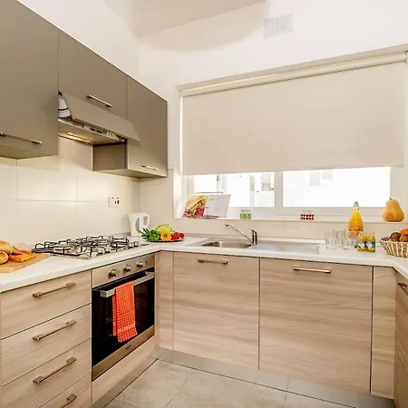 Apartman The Hillock Penthouse C11